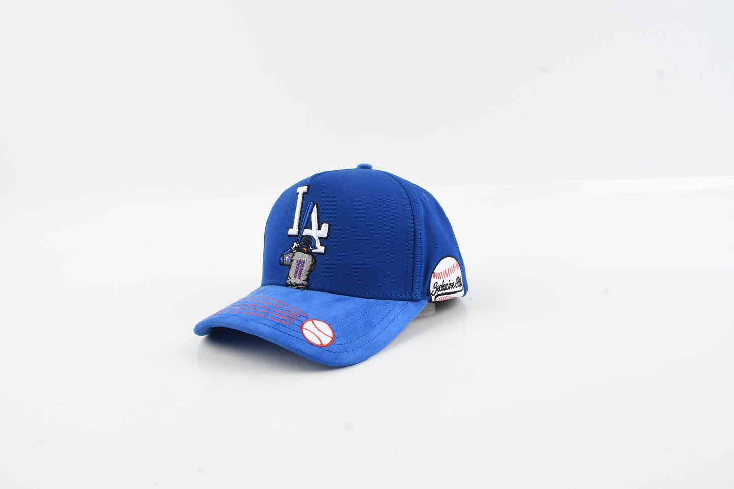 “LA”
